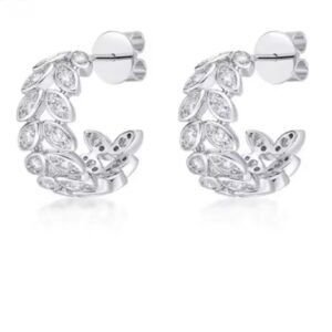 18kwg Dia earrings Designs of leaves